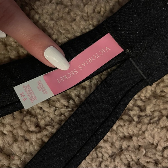 victoria’s secret black push up bra - Picture 3 of 3